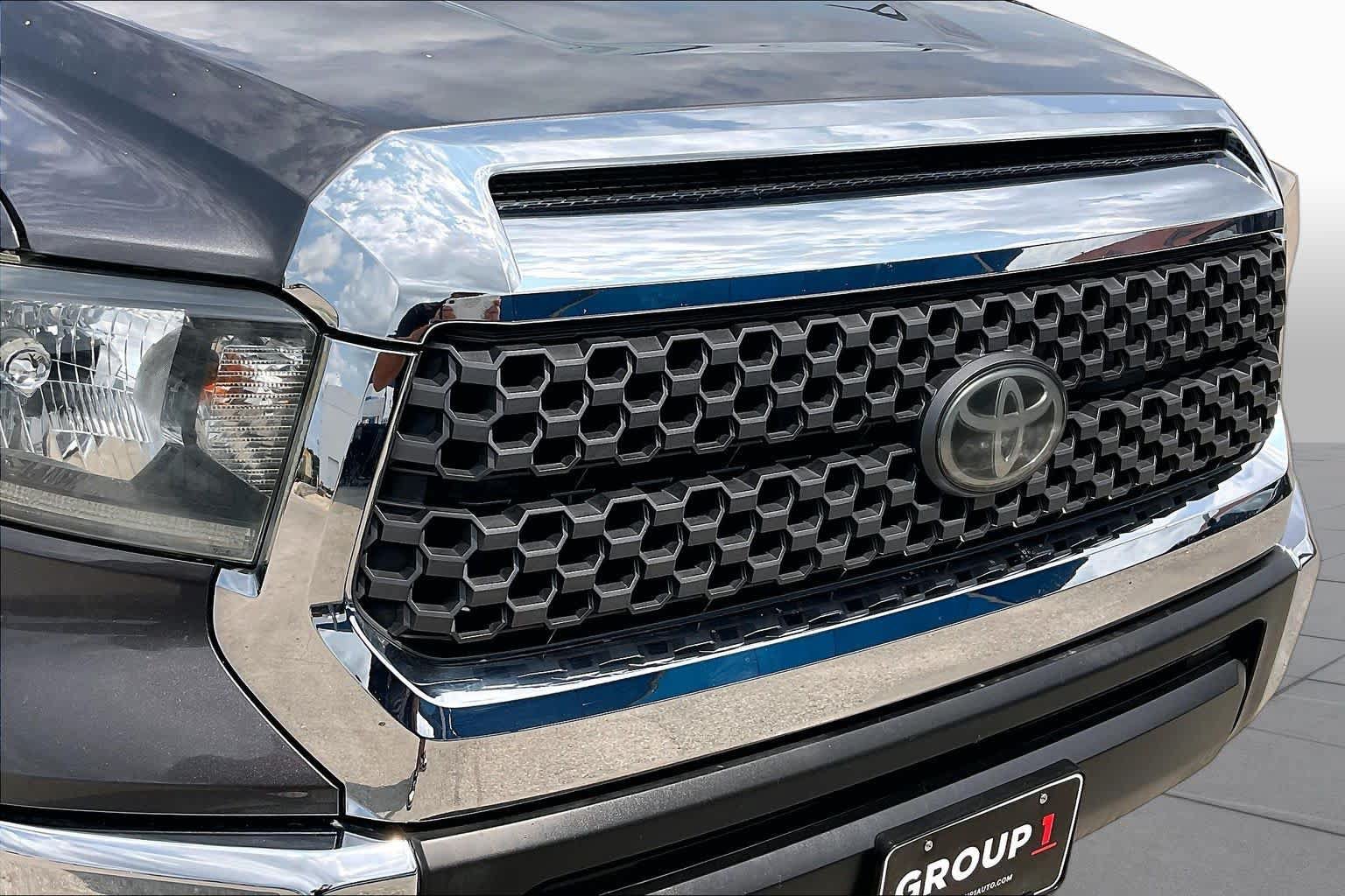 Used 2019 Toyota Tundra SR5 w/ SR5 Upgrade Package RWD image 31