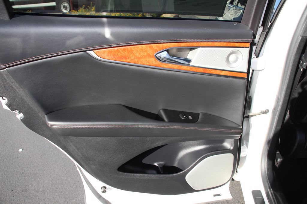 Used 2019 Lincoln Nautilus Black Label FWD image 16