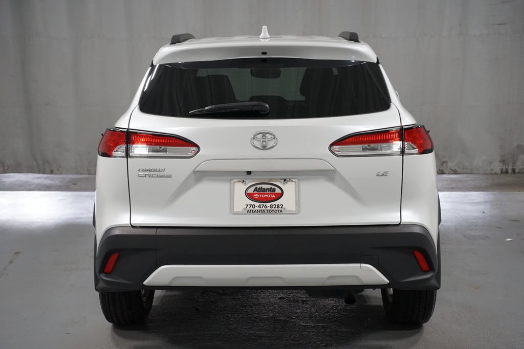 Certified 2024 Toyota Corolla Cross LE FWD image 7