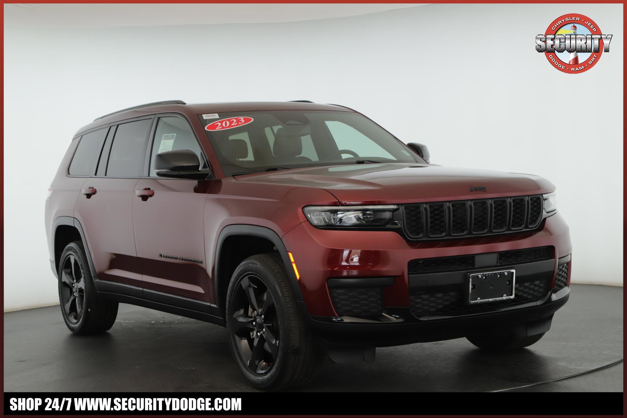 Used 2023 Jeep Grand Cherokee L Laredo AWD/4WD image 1