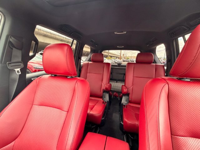 Certified 2023 Lexus GX 460 Luxury w/ Sport Design Package AWD/4WD image 26