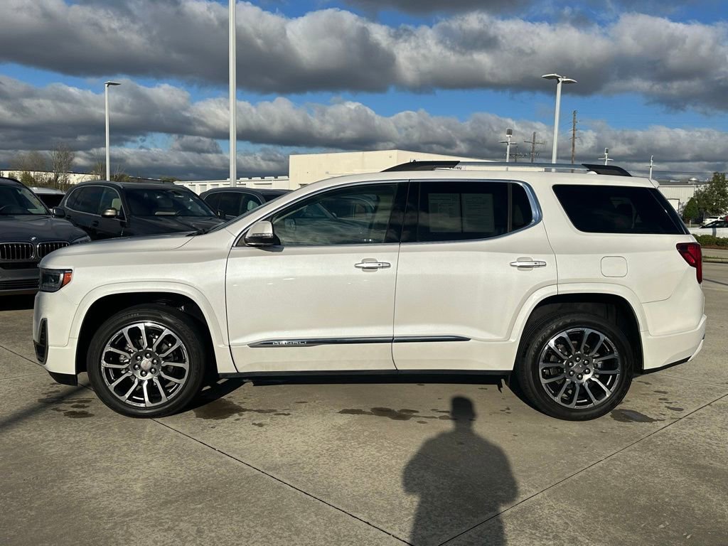 Used 2022 GMC Acadia Denali w/ Denali Ultimate Package image 10