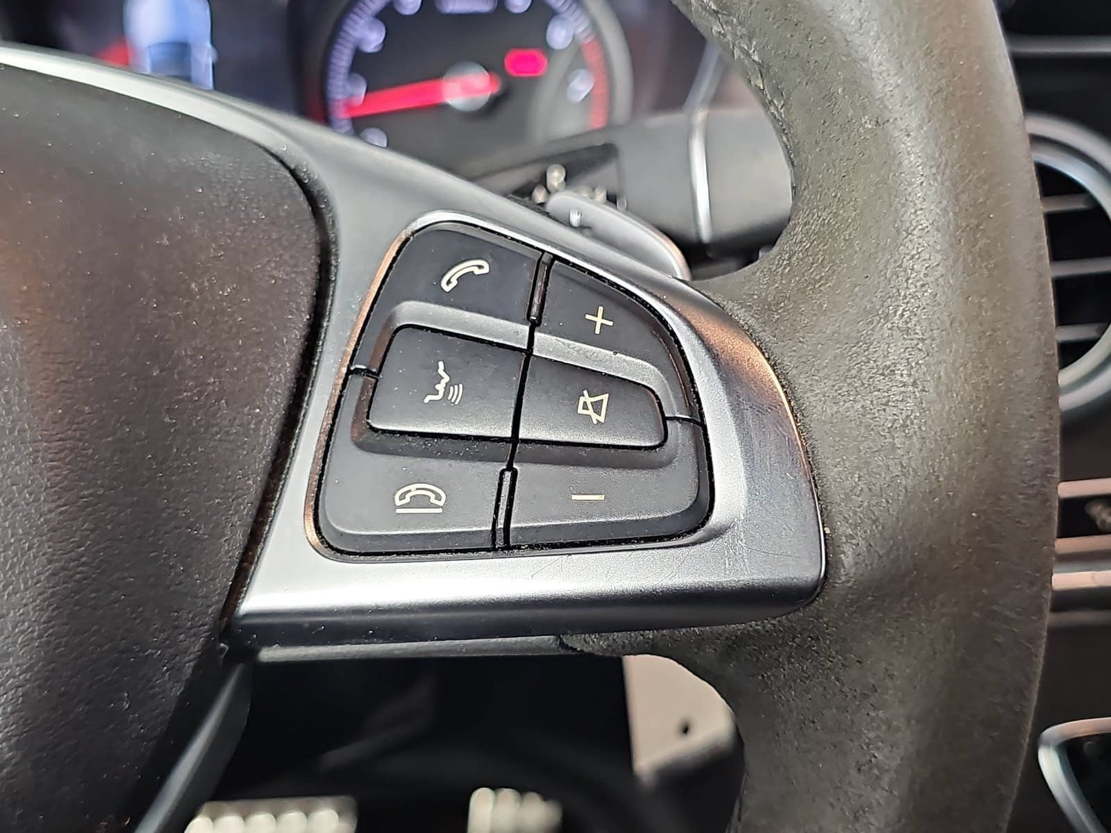 Used 2018 Mercedes-Benz C 300 Cabriolet image 15