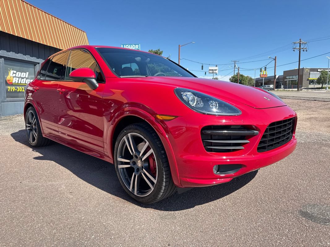 Used 2013 Porsche Cayenne GTS AWD/4WD image 8