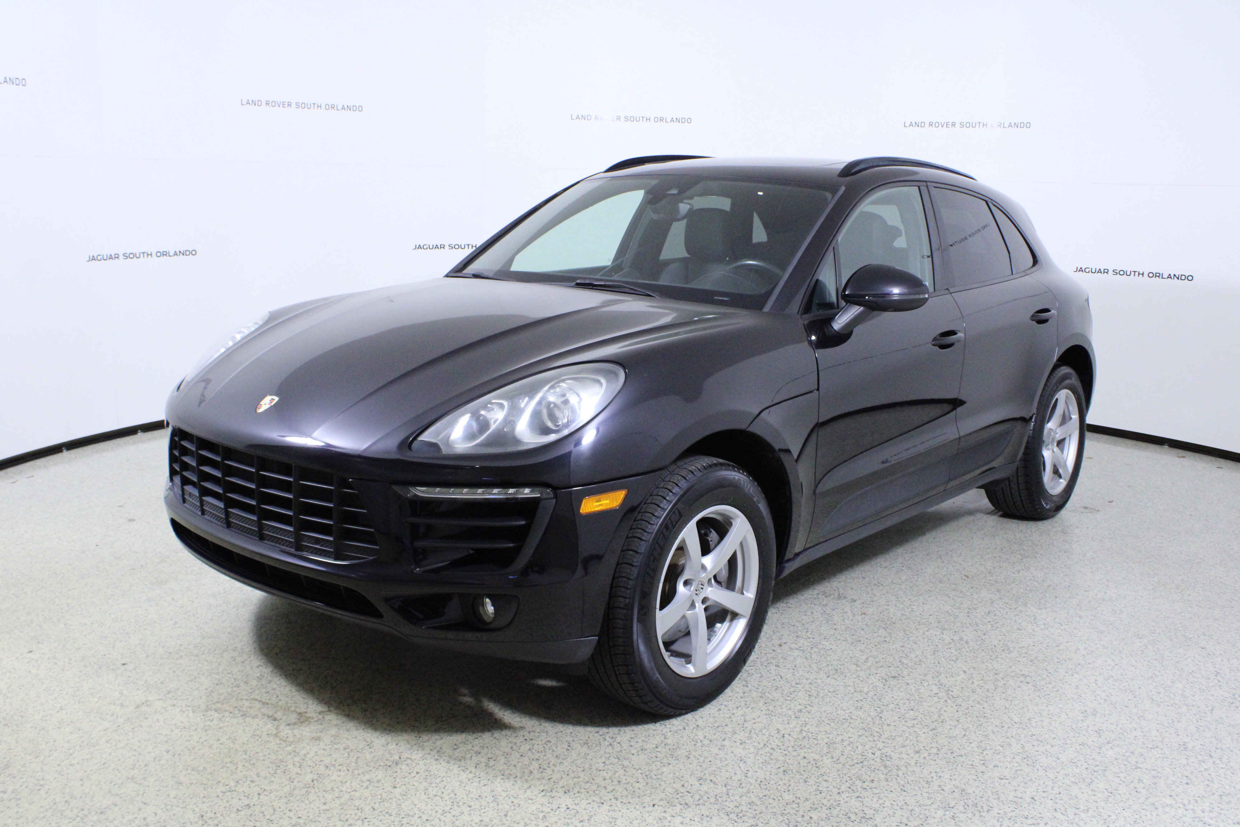 Used 2018 Porsche Macan image 4
