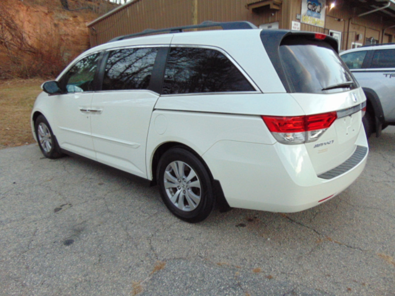 Used 2016 Honda Odyssey EX-L image 15