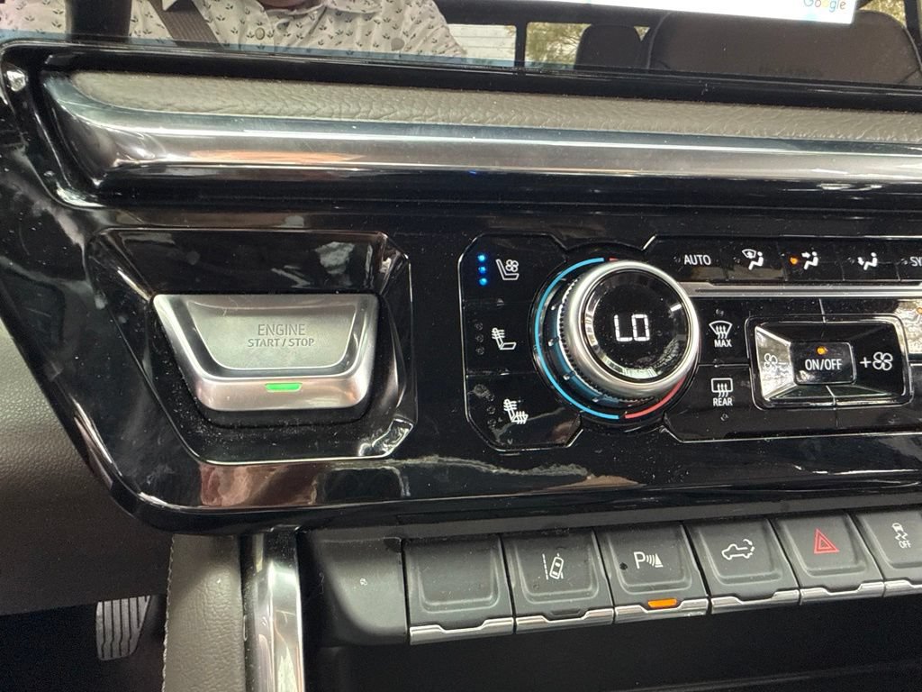 Used 2024 GMC Sierra 2500 Denali AWD/4WD image 81