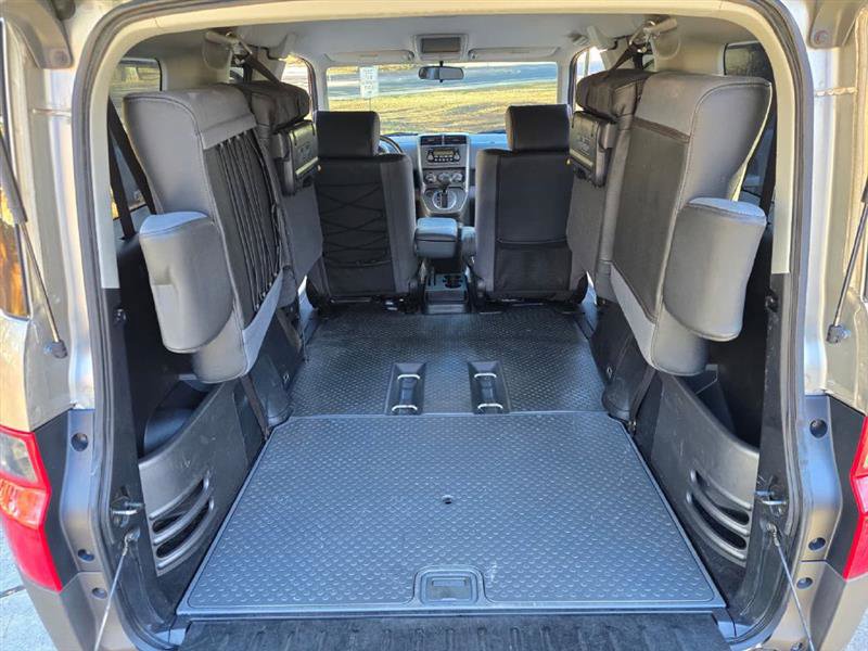 Used 2004 Honda Element EX image 21