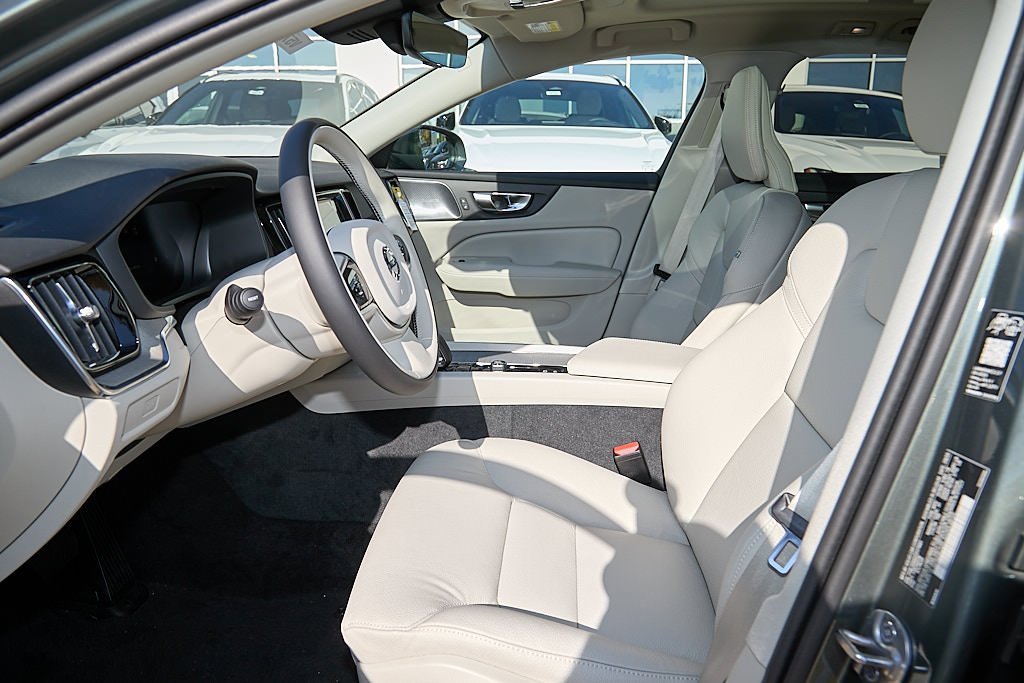 New 2026 Volvo V60 B5 Cross Country Plus w/ Climate Package image 13