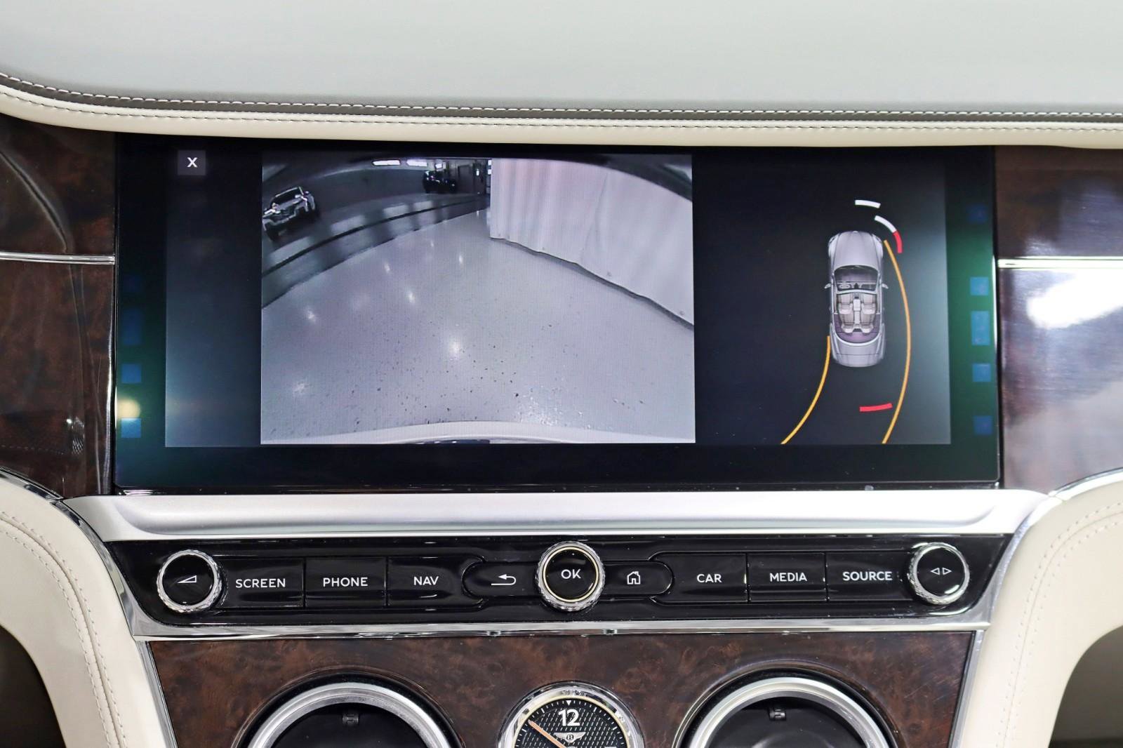 Used 2020 Bentley Continental GT image 25