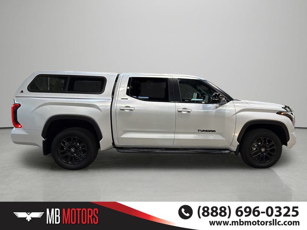 Used 2025 Toyota Tundra Limited AWD/4WD image 5