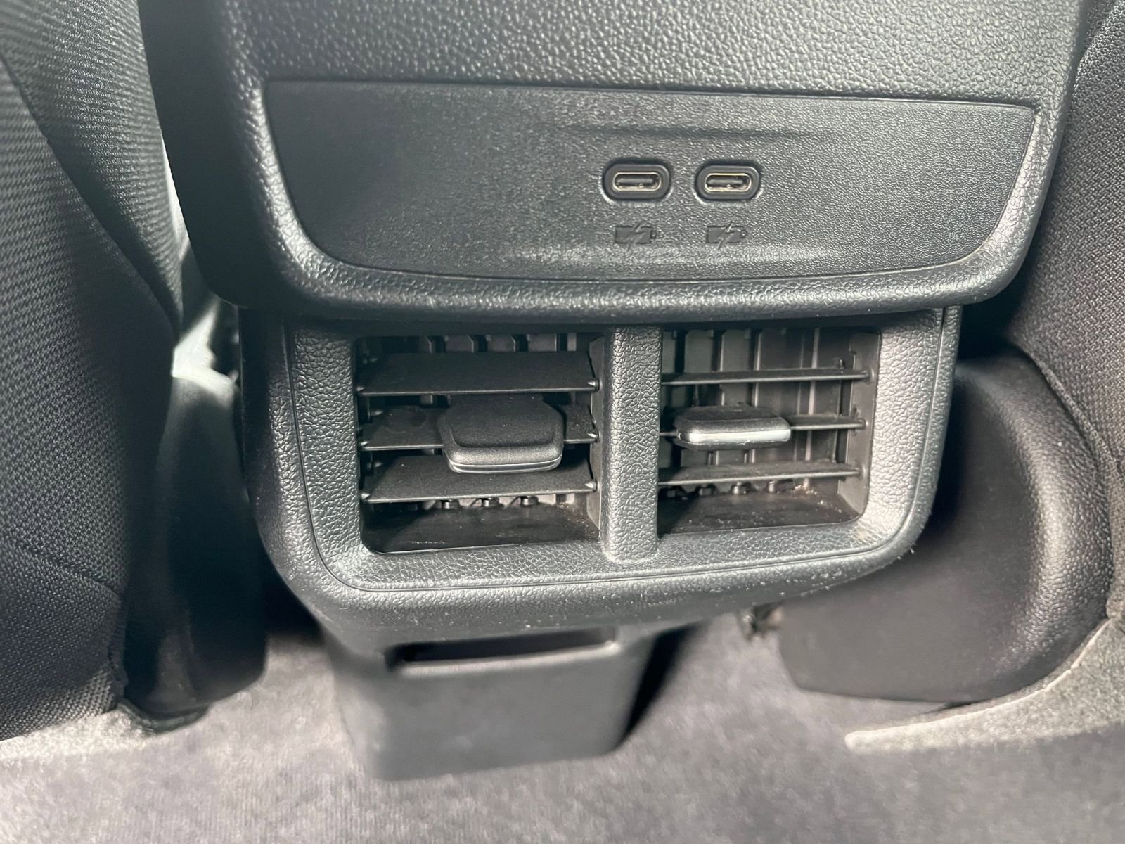 Used 2025 Chevrolet Equinox LT image 22