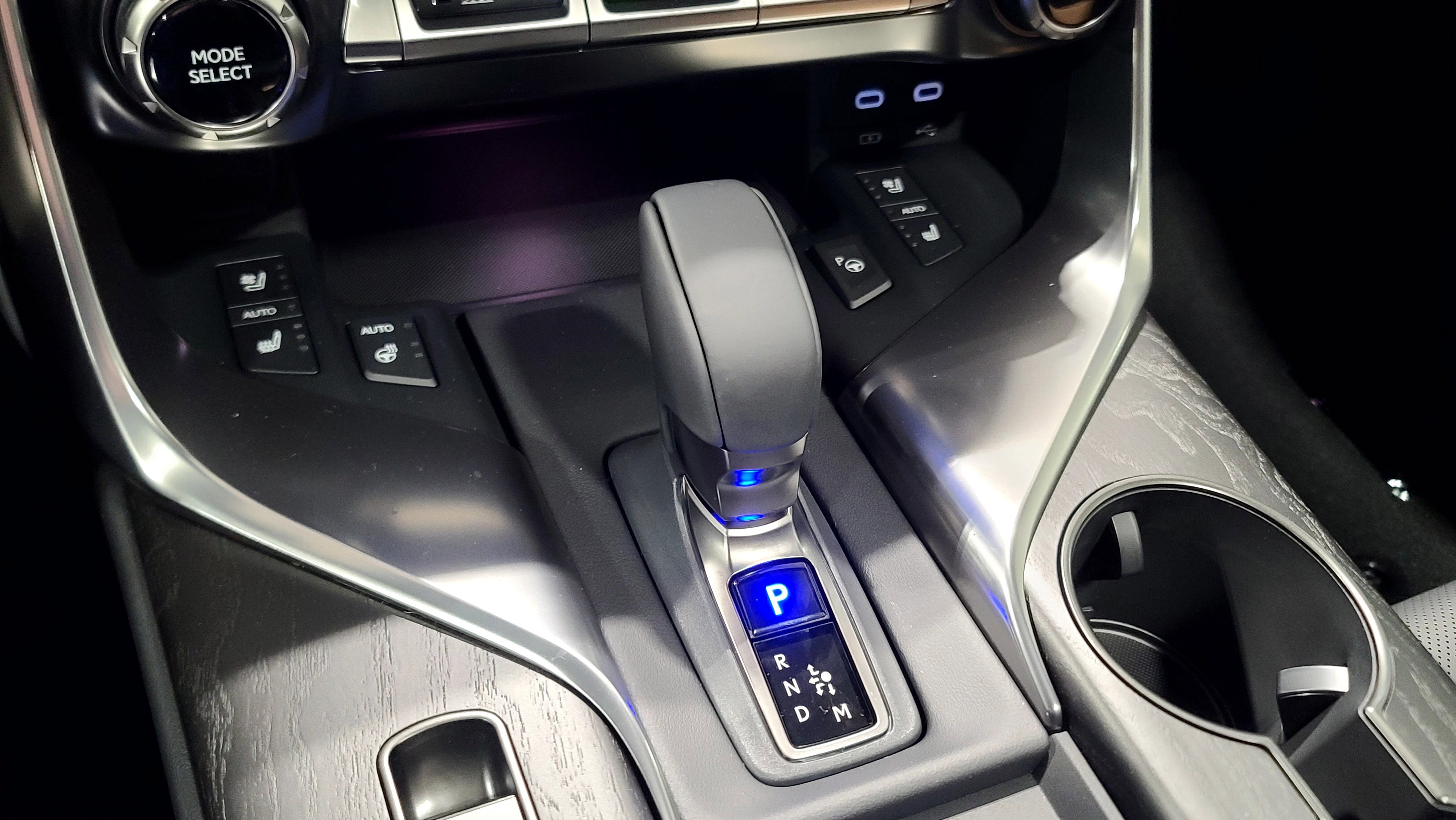 New 2026 Lexus LX 700h Luxury AWD/4WD image 26