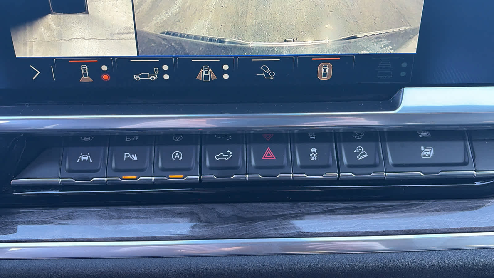 Used 2024 Chevrolet Silverado 1500 LTZ image 18