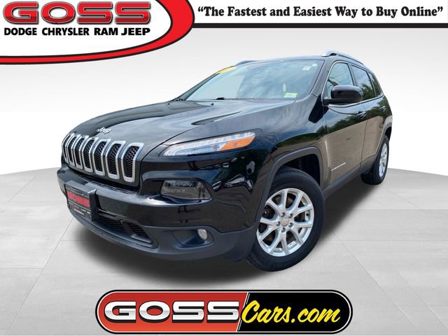 Used 2017 Jeep Cherokee Latitude w/ Cold Weather Group AWD/4WD 360° Tour