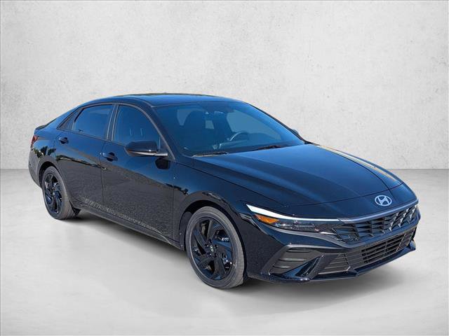 New 2026 Hyundai Elantra SEL Sport FWD image 3