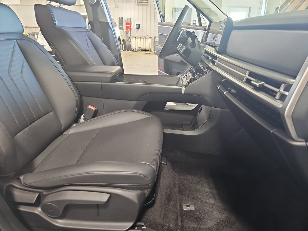 Certified 2026 Hyundai Santa Fe SEL AWD/4WD image 10