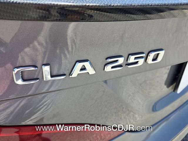 Used 2018 Mercedes-Benz CLA 250 4MATIC image 11