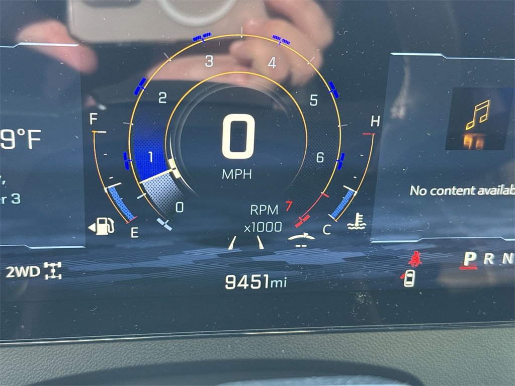 Certified 2025 Chevrolet Traverse LT w/ Enhanced Driving Package image 16