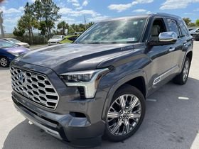 Used 2024 Toyota Sequoia Capstone image 3
