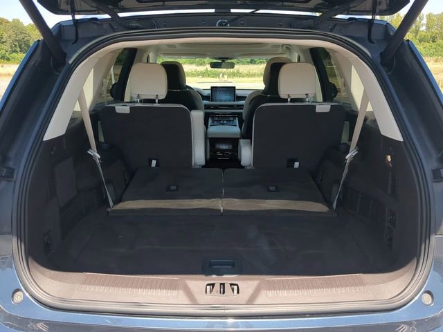 Used 2024 Lincoln Aviator Black Label w/ Dynamic Handling Package AWD/4WD image 12