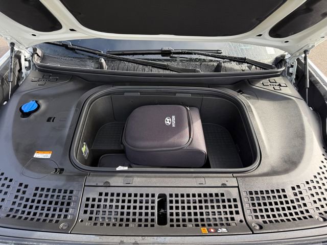 Used 2026 Hyundai Ioniq 9 SE image 19