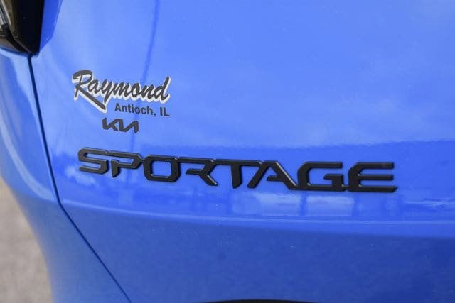 New 2026 Kia Sportage X-Line w/ X-Line Premium Package AWD/4WD image 17