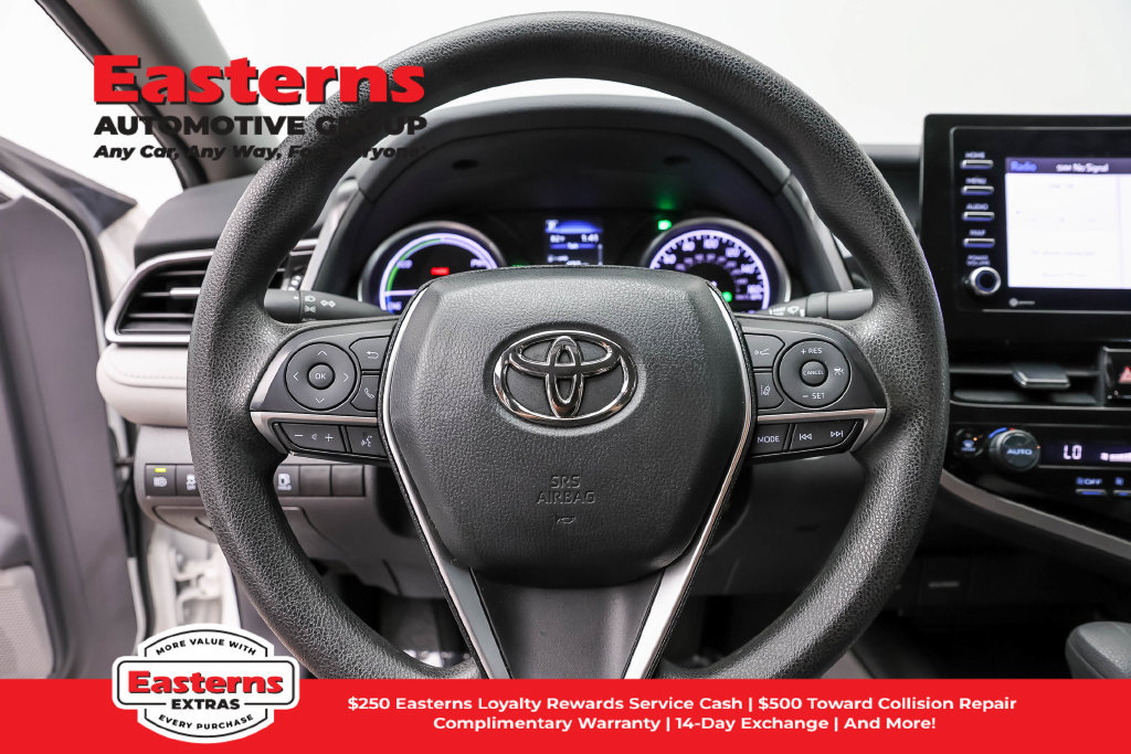 Used 2023 Toyota Camry LE FWD image 11