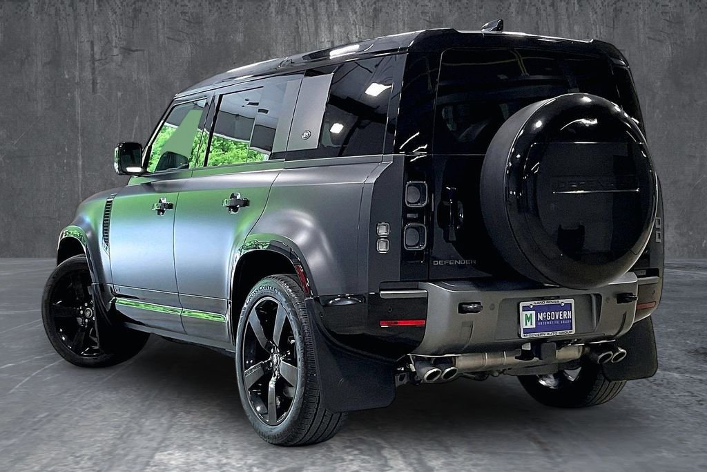 Used 2024 Land Rover Defender 110 Carpathian Edition AWD/4WD image 4
