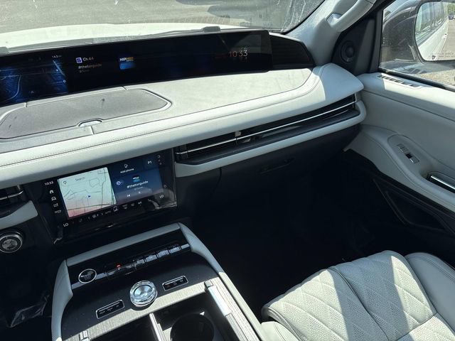 New 2026 Lincoln Navigator L Black Label image 15