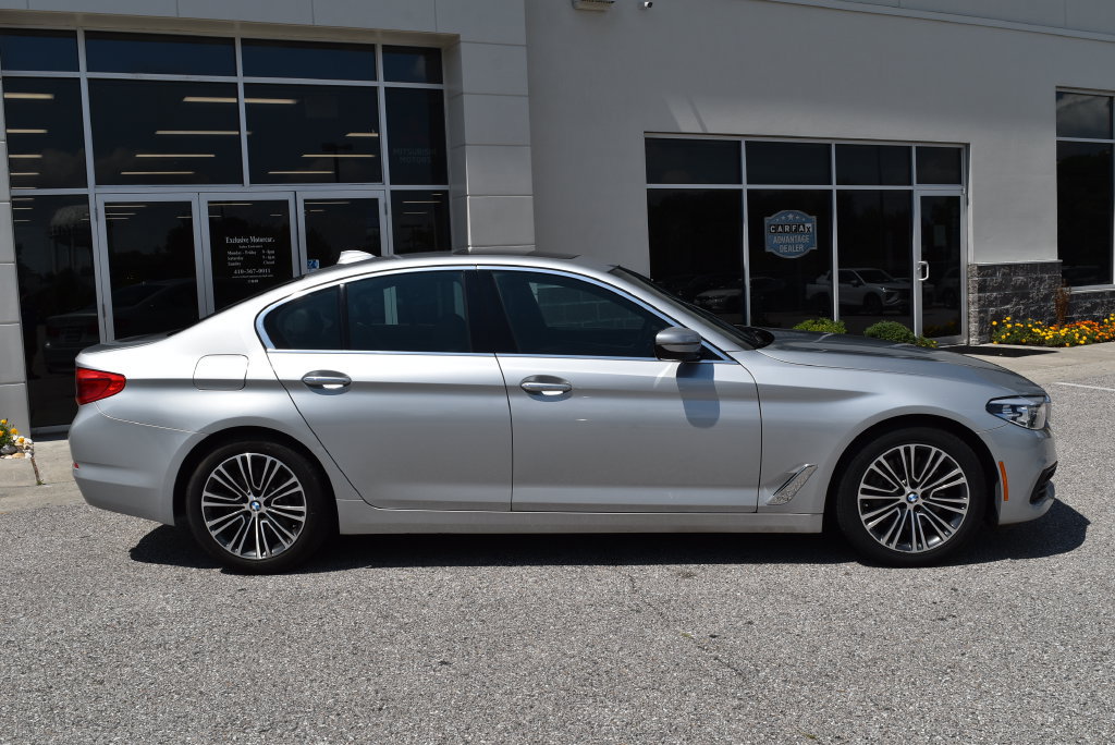 Used 2018 BMW 530i w/ Premium Package RWD image 2