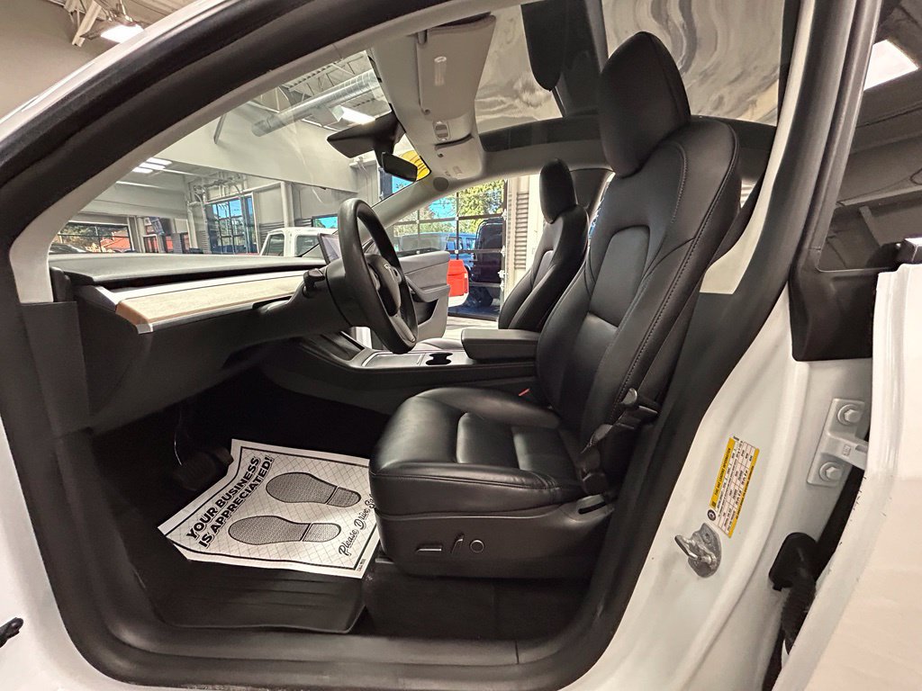 Used 2021 Tesla Model Y Long Range AWD/4WD image 59