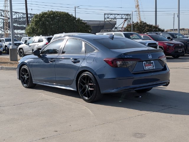 Used 2025 Honda Civic Sport image 9