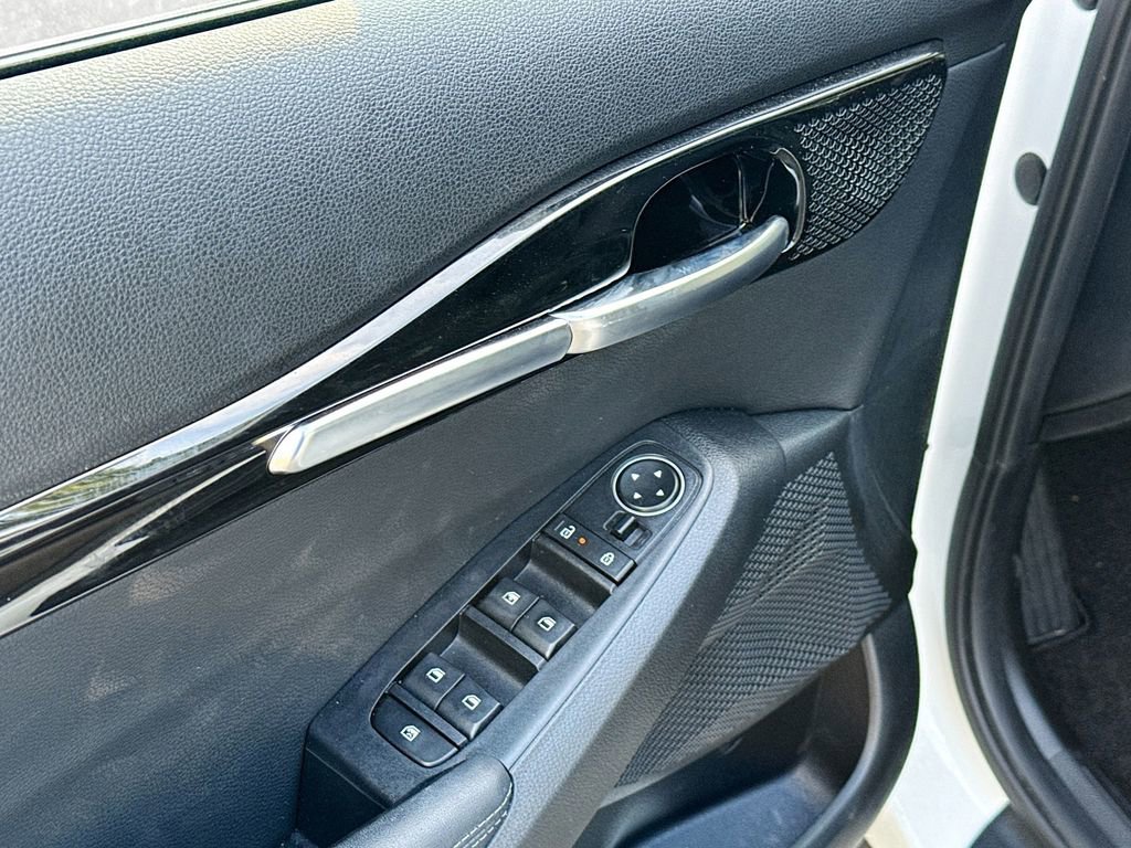 Used 2024 Kia Seltos S image 17