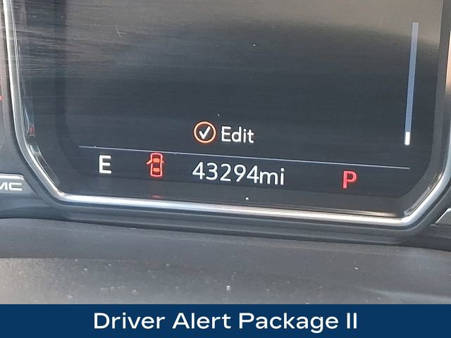 Used 2022 GMC Sierra 2500 AT4 w/ AT4 Premium Plus Package AWD/4WD image 6