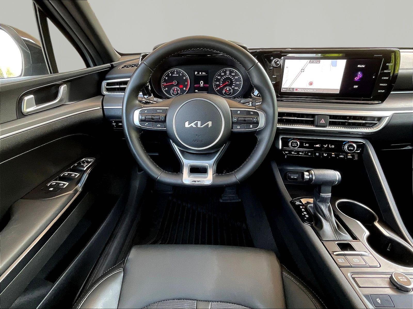 Used 2023 Kia K5 GT-Line w/ GT-Line Premium Package FWD image 8