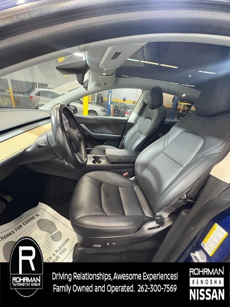 Used 2021 Tesla Model Y Long Range AWD/4WD image 9