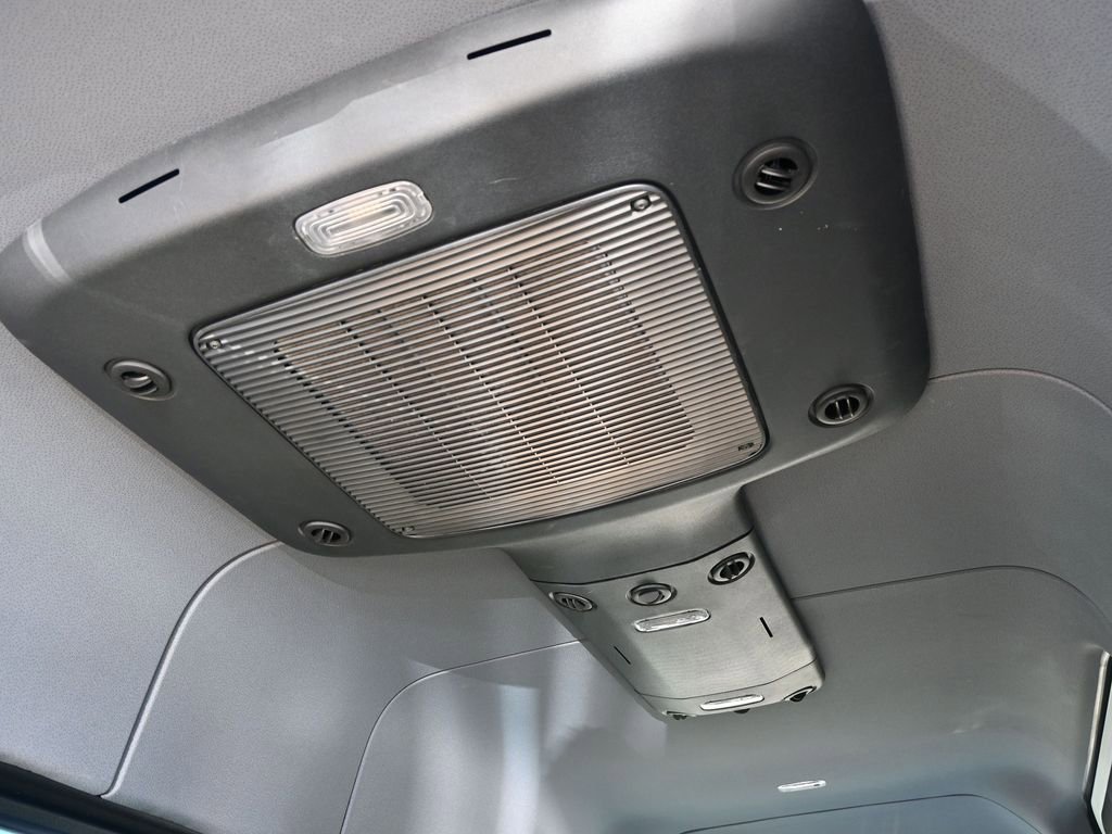 Used 2024 Mercedes-Benz Sprinter 2500 image 27