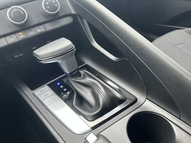 Certified 2023 Hyundai Elantra SE w/ Cargo Package image 29