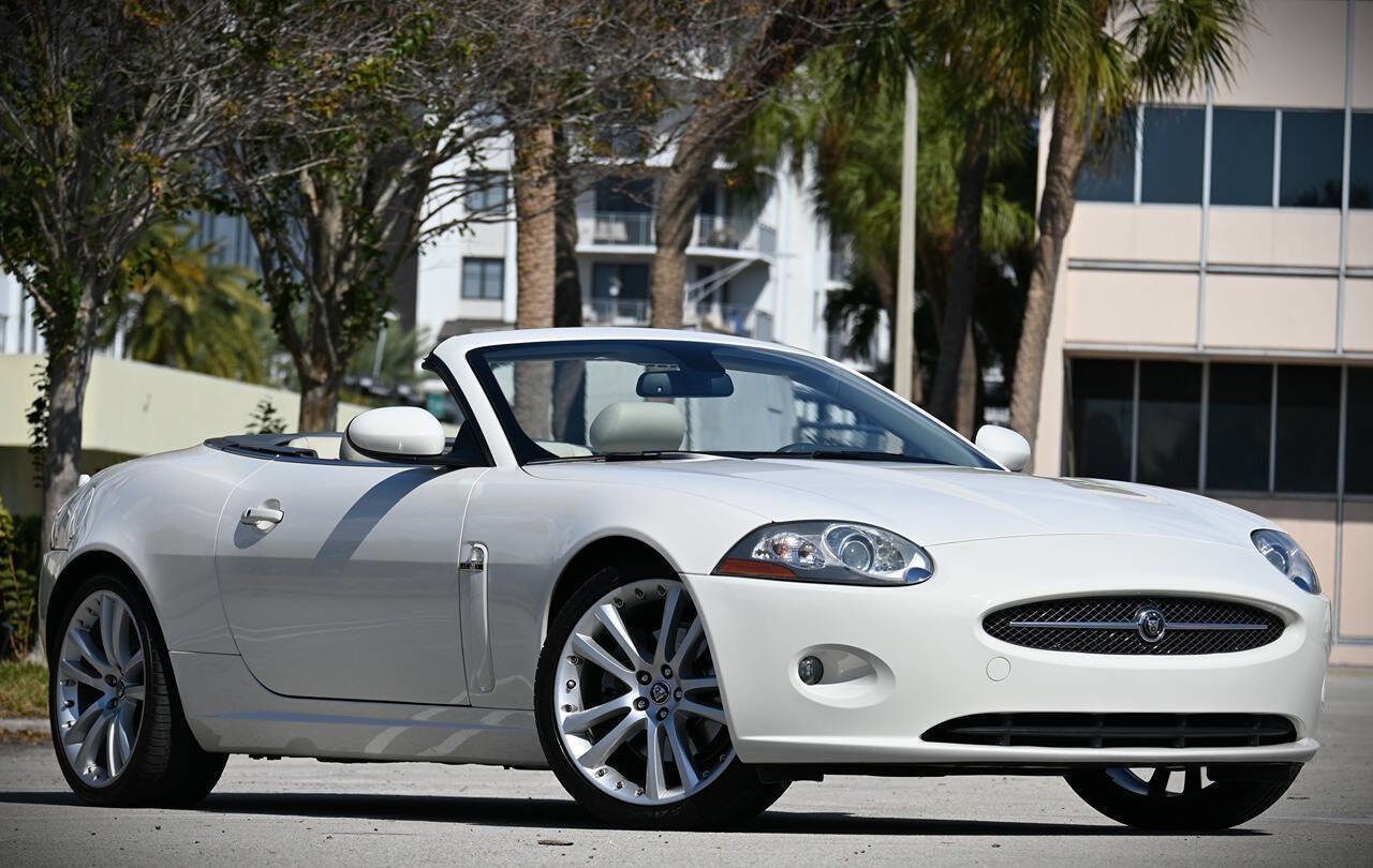 Used 2007 Jaguar XK Convertible image 2