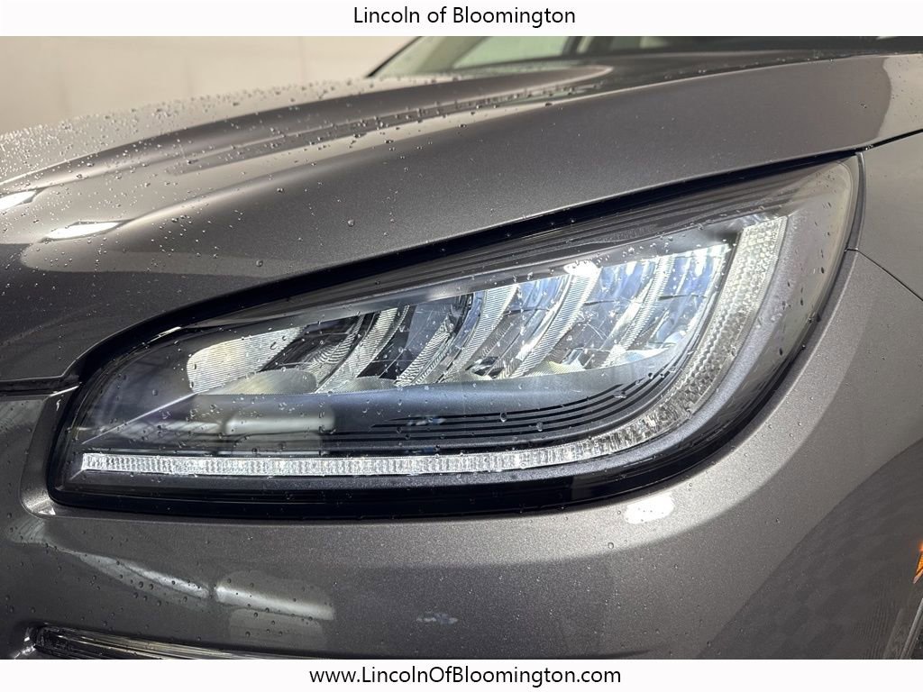 New 2026 Lincoln Corsair Premiere image 13