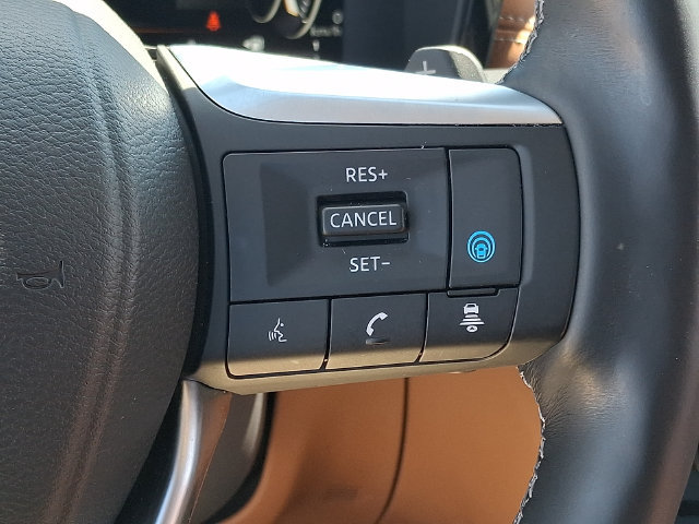 Used 2023 INFINITI QX60 Sensory AWD/4WD image 23