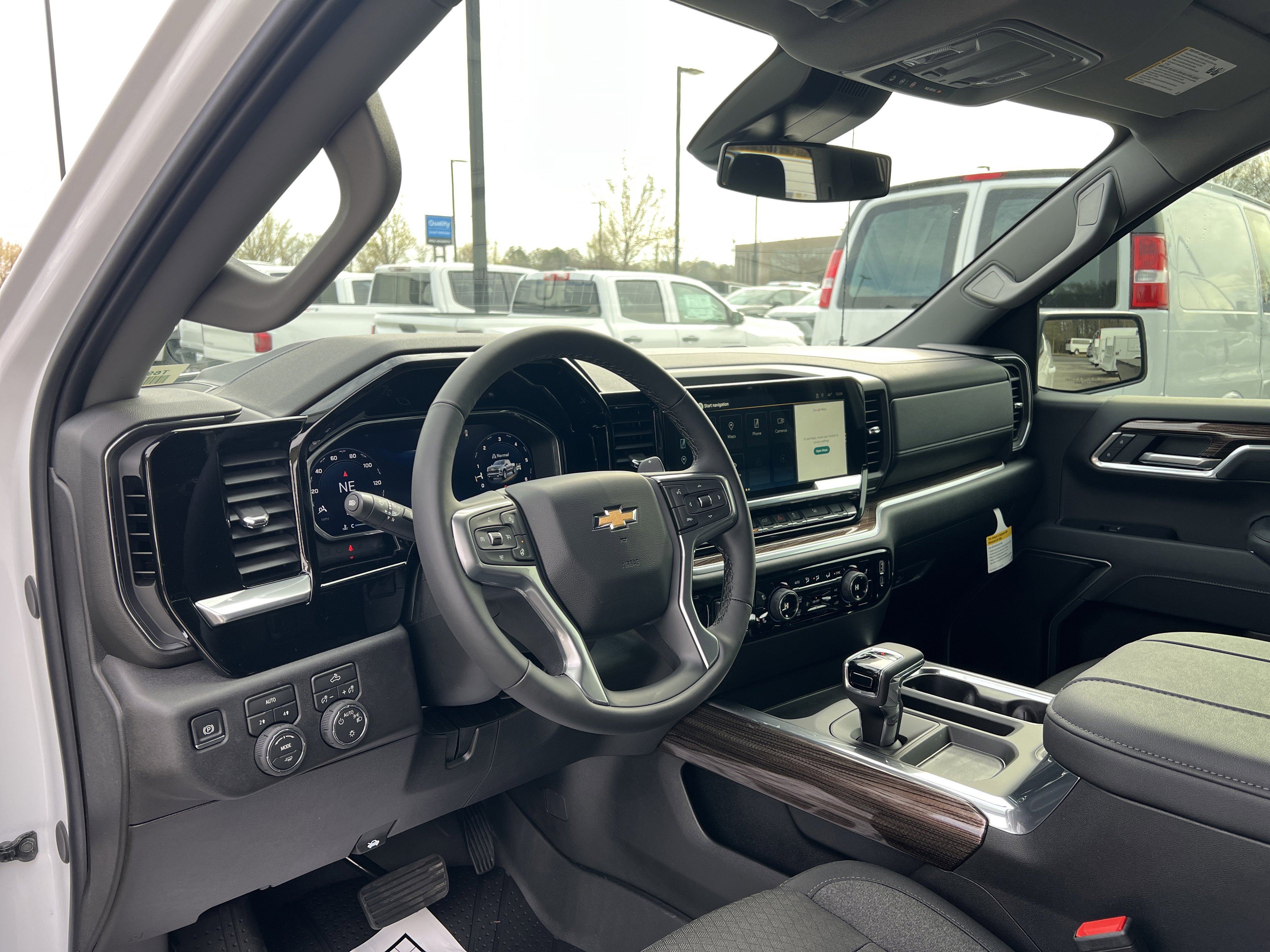 New 2026 Chevrolet Silverado 1500 LT w/ LPO, Dark Essentials Package image 17