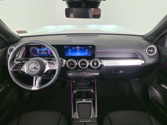 Certified 2026 Mercedes-Benz GLB 250 4MATIC image 22