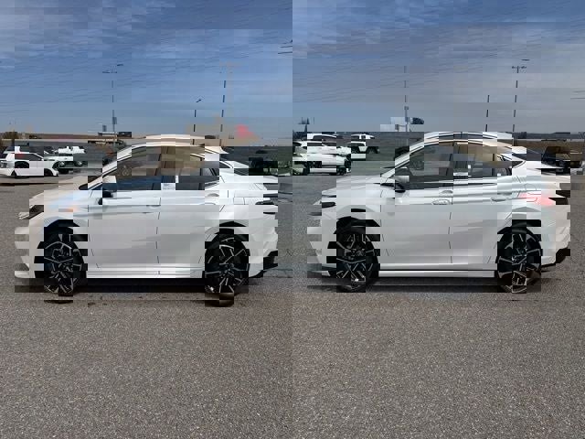 Used 2026 Toyota Camry XLE image 7