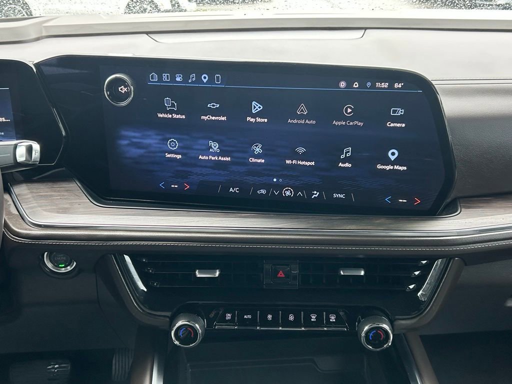 Used 2025 Chevrolet Tahoe LS image 19