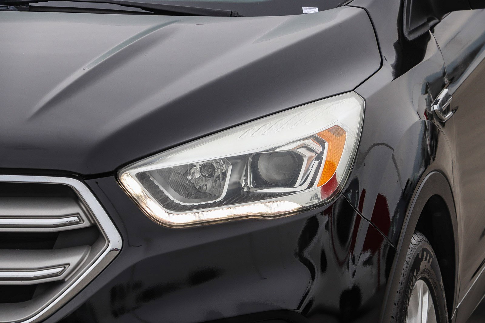 Used 2018 Ford Escape SEL image 10