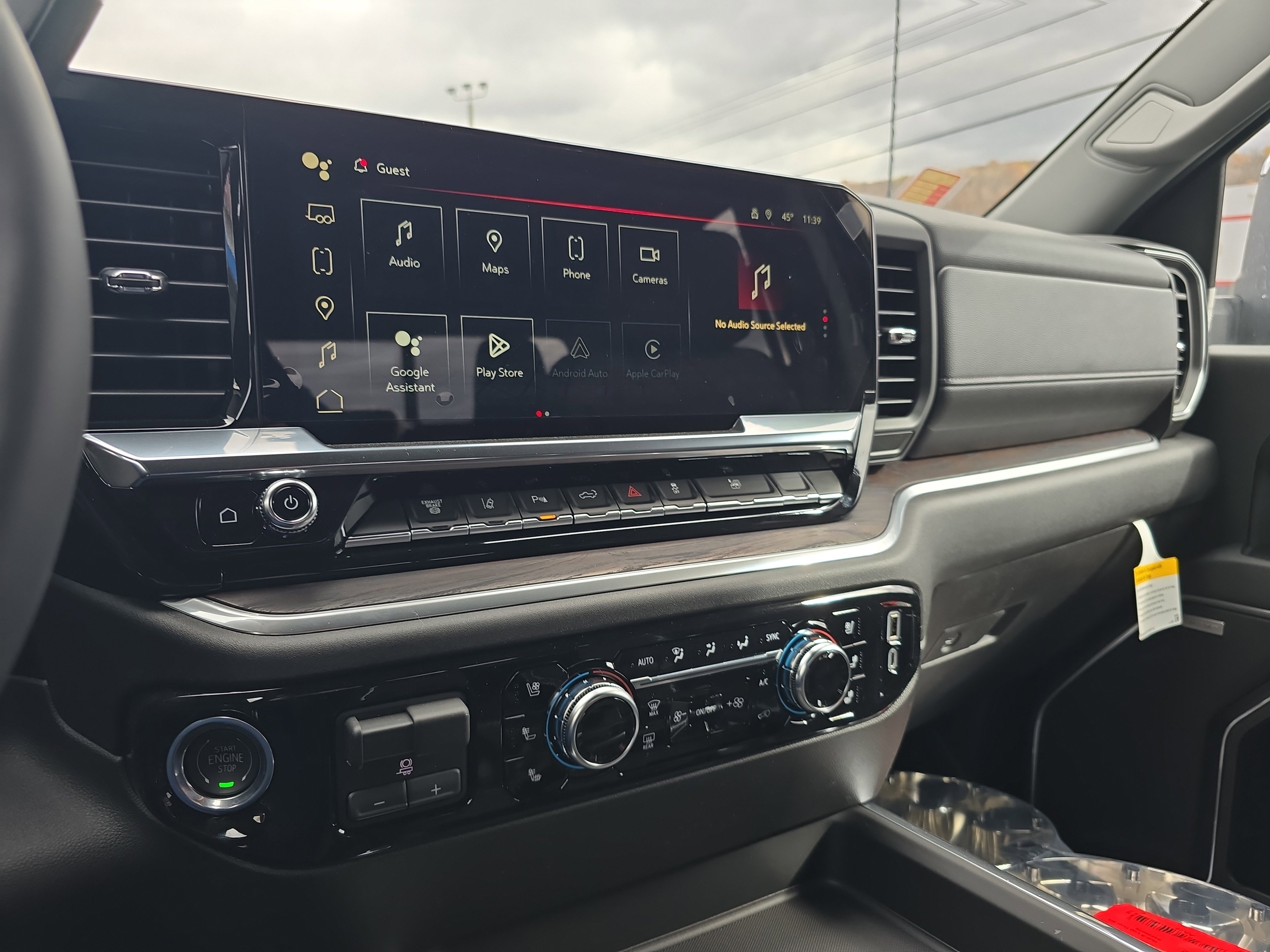 New 2026 GMC Sierra 3500 SLT w/ SLT Convenience Package image 26