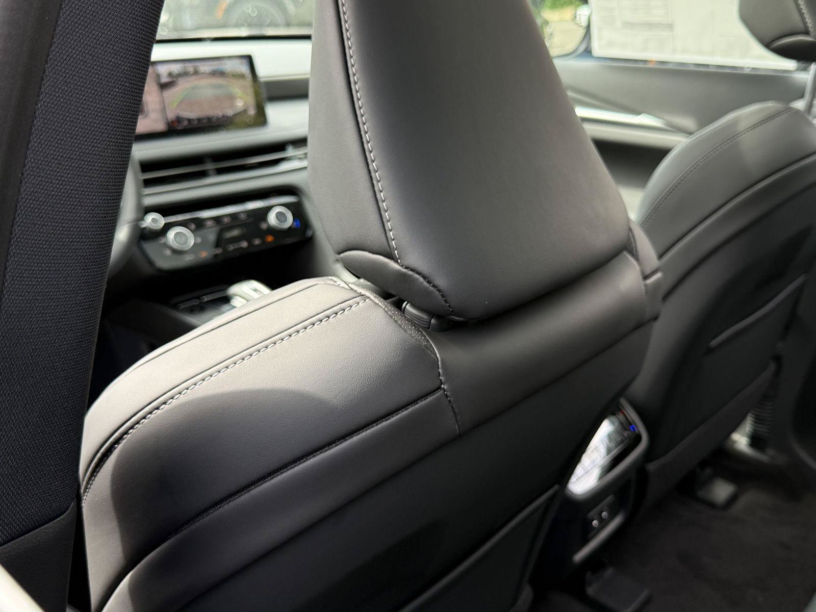 New 2027 INFINITI QX60 Luxe w/ Cargo Package AWD/4WD image 22