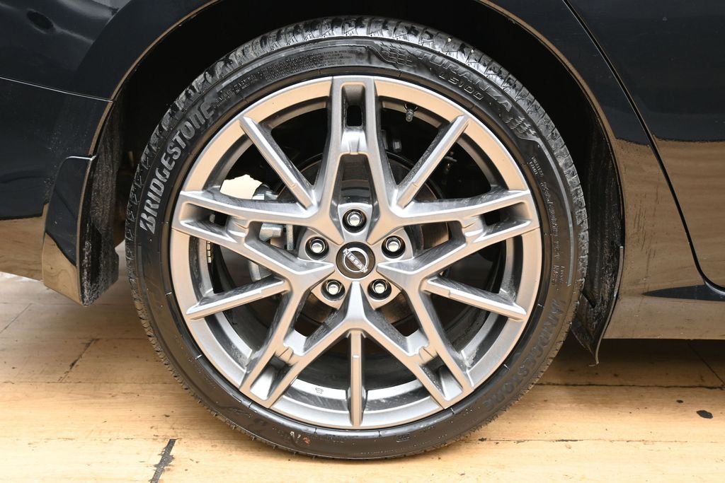 Used 2024 Nissan Altima 2.0 SR FWD image 14